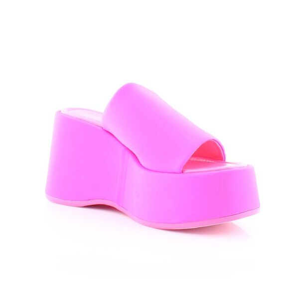 Madden Girl Shoes - Madden Girl Nicco Hot Pink